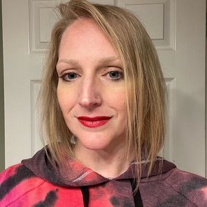 Meet your Posher, Sandy